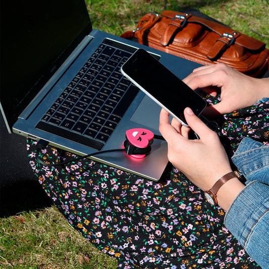 Cable 3 en 1 dérouleur Coeur - Yello Koko